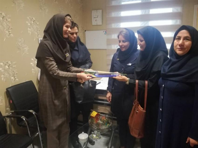 بازدید از بیمارستان خصوصی سینا و تقدیر و تشکر از همکاران به مناسبت روز آمار