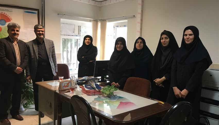 بازدید مدیریت آمار و فن آوری اطلاعات دانشگاه و کارشناسان آمار ستاد از واحدهای آمار مراکز آموزشی و درمانی و مرکز بهداشت شهرستان اراک