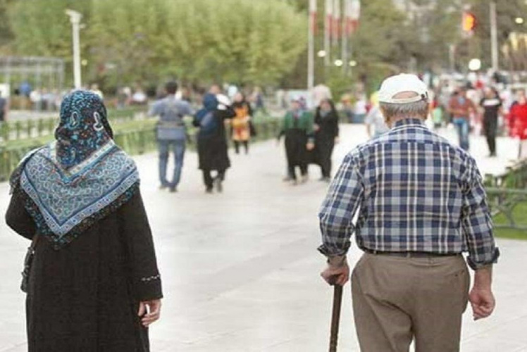 ایران در آستانه مواجهه با پدیده و بحران پیری جمعیت قرار گرفته است