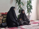 دیدار معاون بهداشتی دانشگاه علوم پزشکی اراک با خانواده بهورز فقید مرکزخدمات جامع سلامت روستایی شهراب