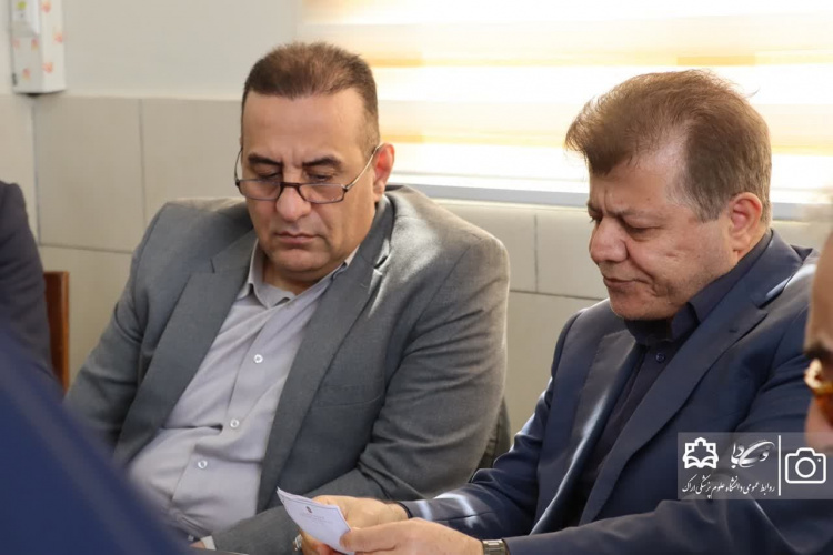 برگزاری نشست بررسی اهداف استراتژیک حوزه معاونت بهداشت دانشگاه علوم پزشکی اراک
